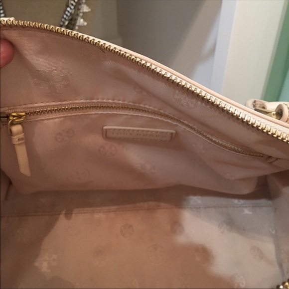 🔥 1 DAY SALE🔥Tory  Burch 🔥 - Picture 5 of 7